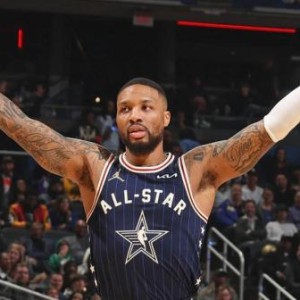 超远三分助利拉德加冕MVP 全明星大赢家期待转运