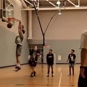 崔永熙完成阶段性突破！训练后暴扣怒吼宣泄，太不容易了！